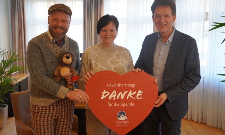 Lingen – 2000,50 Euro an Löwenherz übergeben