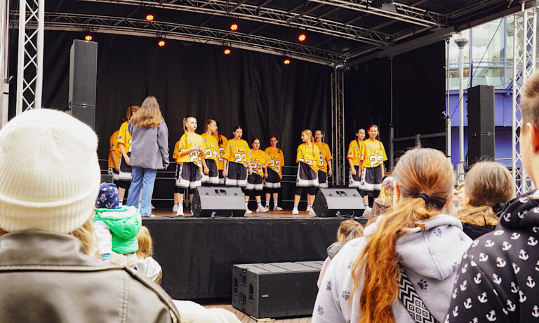 Hörnchens Holschenbattle – Tanz-Highlight auf dem Nordhorner Holschenmarkt 2026