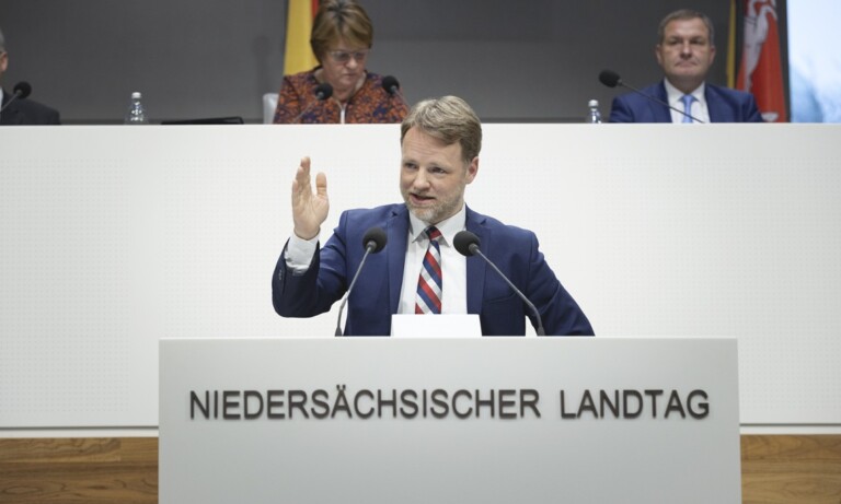 Finanzminister Gerald Heere zu Gast bei den Grünen Emsland Nord in Papenburg