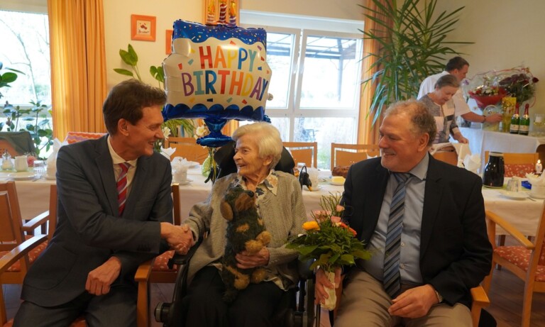 Lingenerin Gisela Wende feiert 100. Geburtstag