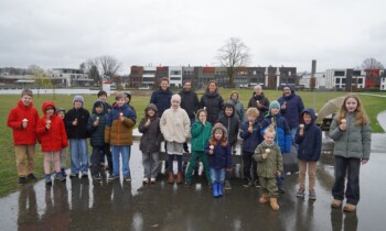 Lingen – Kinder eröffnen neue Tischtennisplatte im Emsauenpark