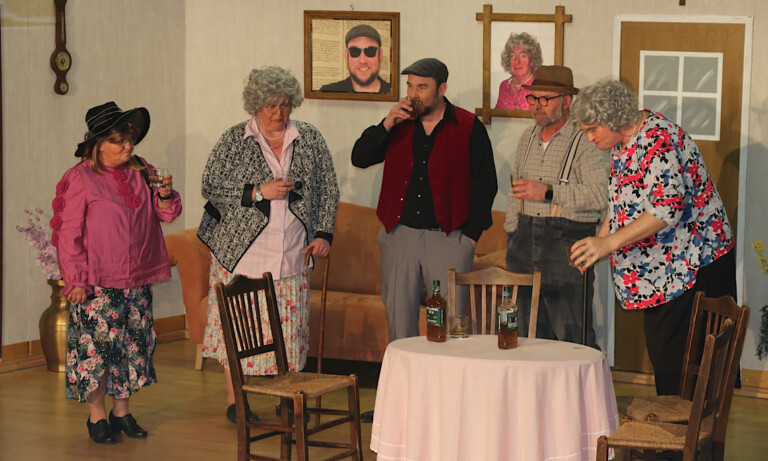 “Een, twee, dree – Männerfree“ – Plattdeutsche Theatergruppe Twist freut sich wieder auf seine Gäste