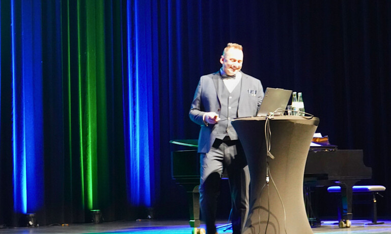 Neurochirurg Prof. Dr. med. Tschan aus Meppen hält Antrittsvorlesung vor heimischem Publikum