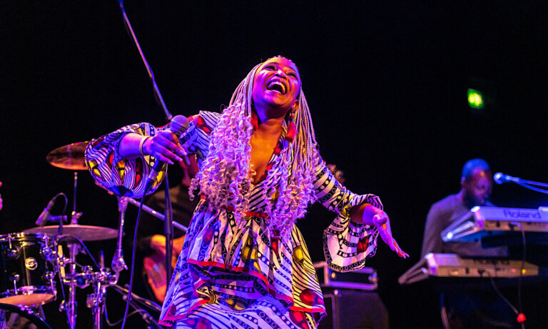 Nomfusi – Gigantische Afrosoul-Stimme aus Südafrika in Lingen