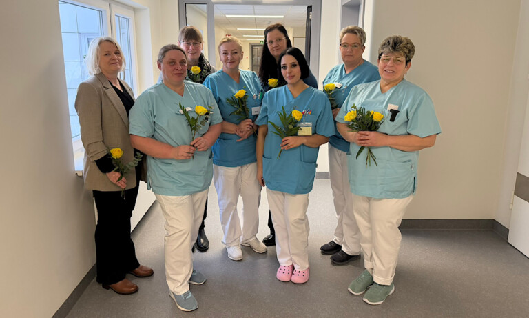 8 Mitarbeiterinnen des Marien Hospitals zu staatlich anerkannten Pflegeassistentinnen qualifiziert