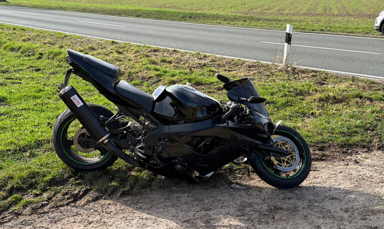 Meppen – Motorrad kollidiert in Rühle mit Trecker