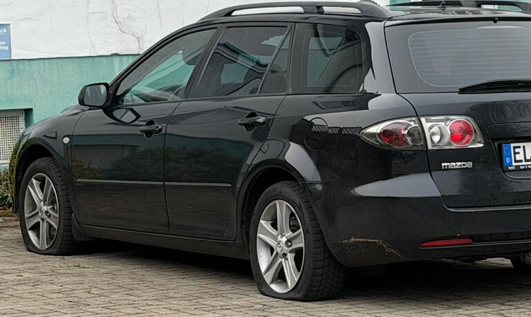 Meppen – Unbekannter zersticht alle vier Reifen an Pkw