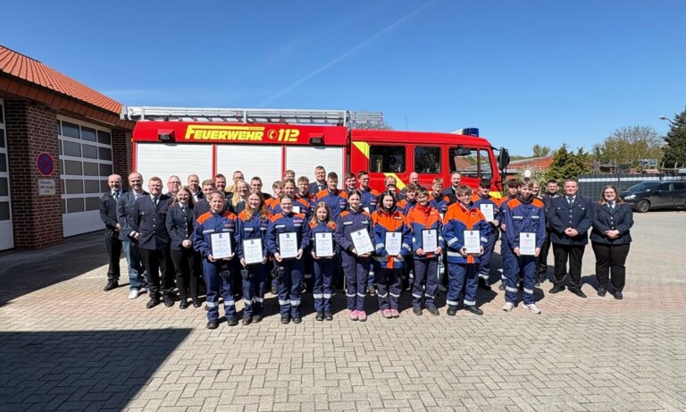 Erfolgreiche Abnahme der Jugendflamme Stufe 1 im Nordhümmling