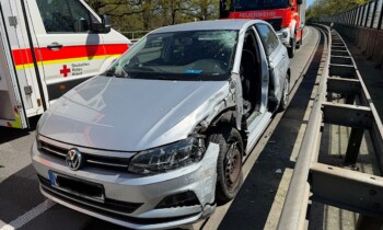 Haselünne – Kollision im Gegenverkehr auf B402
