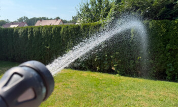 Trinkwasser-Ampel auf ROT: Kritische Situation – Wasserverbrauch soll deutlich eingeschränkt werden