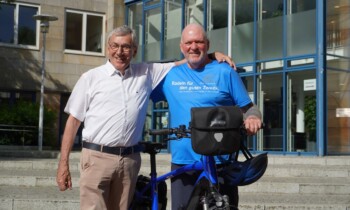 „Oli radelt“ macht Station in Lingen