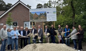 Erster Spatenstich zum Neubau der Mensa für die Grundschule Bokeloh