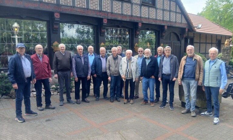 Meppen – Ehemalige MFB-Mitarbeiter pflegen ihre Gemeinschaft bis heute