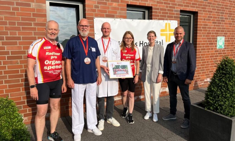Bonifatius Hospital Lingen empfing „Radtour pro Organspende“
