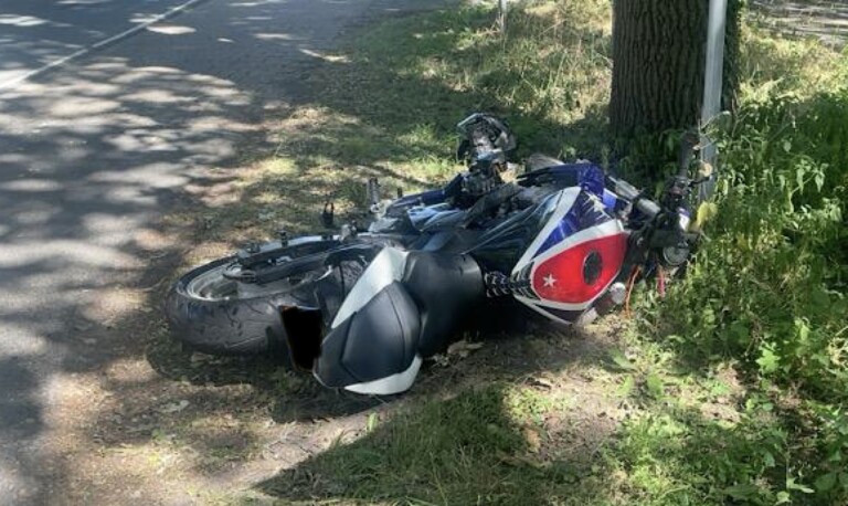 Meppen – Motorradfahrerin bei Verkehrsunfall schwer verletzt