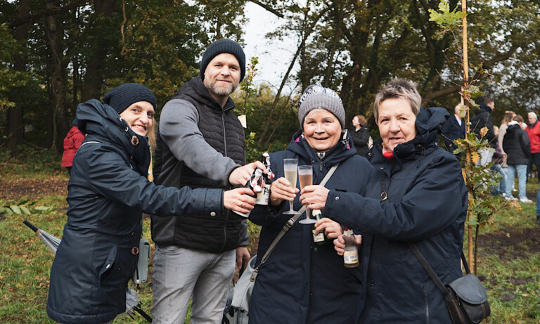 Ein Baum für die Ewigkeit – VVV Nordhorn empfiehlt Gutschein für den Hochzeits- und Familienwald