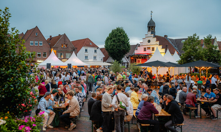 Spanische Nacht – Mediterranes Lebensgefühl auf dem Lingener Marktplatz