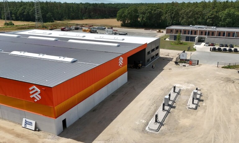 Meppen – MFB baut Schnellladepark für Pkw und Lkw, Solarstrom kommt vom eigenen Dach