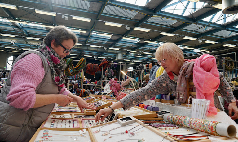 Großer Kunsthandwerkermarkt am 11. Oktober in der Stadthalle „Alte Werft“ Papenburg