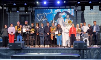 Cie Balades Perdues gewinnt den „Lingener Theo“ 2026