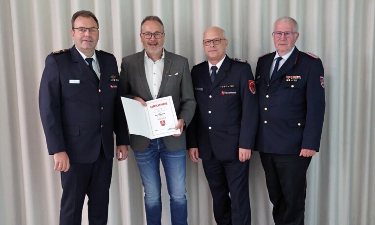 Meppen – Bürgermeister Helmut Knurbein für seine Verdienste geehrt