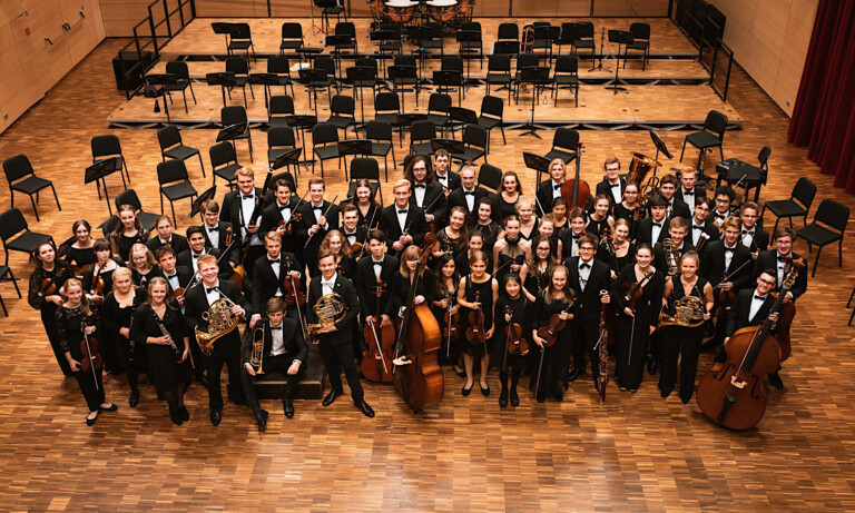 Herbstkonzert des Niedersächsischen Jugendsinfonieorchesters im Forum Alte Werft Papenburg